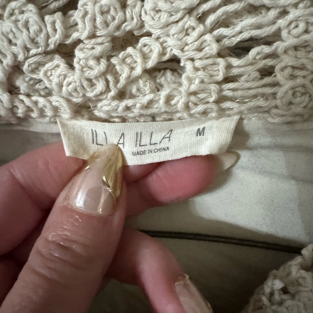 ILLA ILLA Crochet Wood Button Down Shacket in Cream - Picture 3 of 8